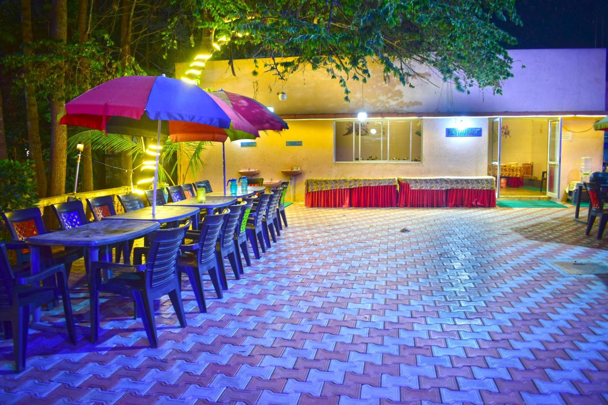 Jains Royal Palace Resorts Yelagiri Exterior foto